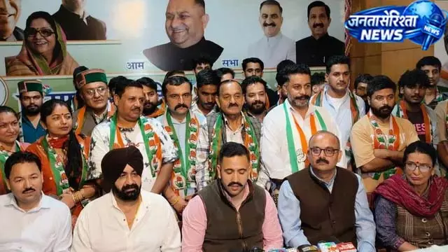 शिमला में कांग्रेस का शक्ति प्रदर्शन, बड़ी संख्या में लोग शामिल शिमला में कांग्रेस का शक्ति प्रदर्शन, बड़ी संख्या में लोग शामिल