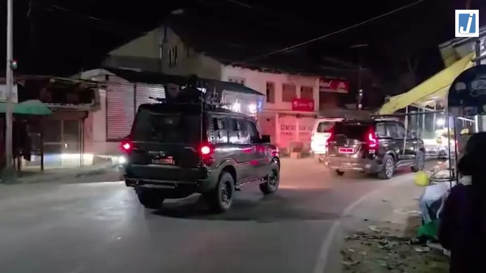 कश्मीर में आतंकी हमला, छत्तीसगढ़ के दीपक की मौत, साथी अस्पताल में भर्ती कश्मीर में आतंकी हमला, छत्तीसगढ़ के दीपक की मौत, साथी अस्पताल में भर्ती