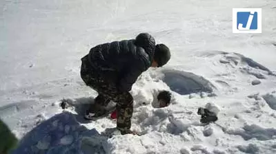 ब्रॉड पीक पर भीषण हिमस्खलन, 4 पर्वतारोहियों की मौत; 6 लापता ब्रॉड पीक पर भीषण हिमस्खलन, 4 पर्वतारोहियों की मौत; 6 लापता