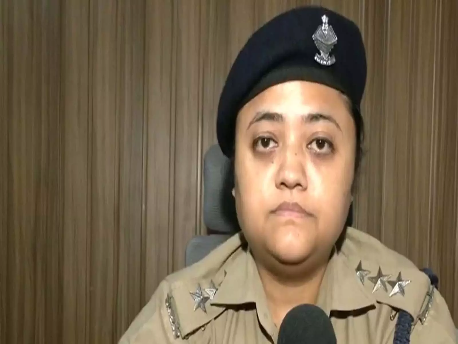दहेज मौत मामले में Dehradun पुलिस ने सचिवालय अधिकारी और परिवार पर केस दर्ज किया दहेज मौत मामले में Dehradun पुलिस ने सचिवालय अधिकारी और परिवार पर केस दर्ज किया