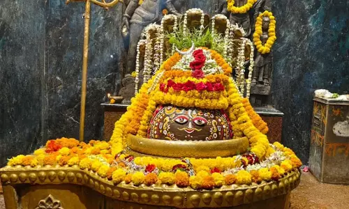 अश्वत्थामा की अमर कथा से जुड़ा यह प्राचीन शिव मंदिर, सावन में बढ़ जाता है धार्मिक महत्व अश्वत्थामा की अमर कथा से जुड़ा यह प्राचीन शिव मंदिर, सावन में बढ़ जाता है धार्मिक महत्व