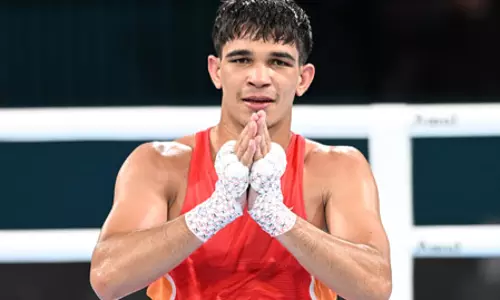 सीडब्ल्यूजी 2026: मुक्केबाज लवलीना, सचिन, साक्षी और प्रिया ने बनाई फाइनल में जगह, नरेंद्र का भी सिल्वर पक्का सीडब्ल्यूजी 2026: मुक्केबाज लवलीना, सचिन, साक्षी और प्रिया ने बनाई फाइनल में जगह, नरेंद्र का भी सिल्वर पक्का