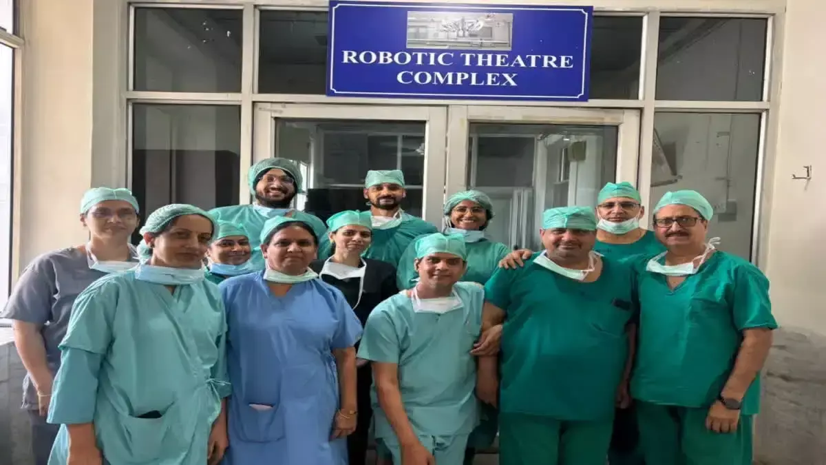 Jaipur: एसएमएस अस्पताल ने कैंसर इलाज में बनाया नया रिकॉर्ड Jaipur: एसएमएस अस्पताल ने कैंसर इलाज में बनाया नया रिकॉर्ड