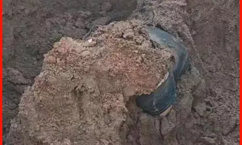 कांकेर में पाइपलाइन बिछाने के दौरान हुई घटना, मजदूर की मौत कांकेर में पाइपलाइन बिछाने के दौरान हुई घटना, मजदूर की मौत
