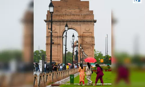 दिल्ली-एनसीआर में गर्मी और उमस से मिलेगी राहत, पूरे सप्ताह जारी रहेगा बादलों की आवाजाही और हल्की बारिश का सिलसिला दिल्ली-एनसीआर में गर्मी और उमस से मिलेगी राहत, पूरे सप्ताह जारी रहेगा बादलों की आवाजाही और हल्की बारिश का सिलसिला