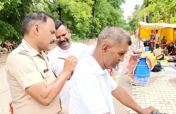 Haridwar: कांवड़ यात्रा से पहले पुलिस ने शुरू किया जांच अभियान Haridwar: कांवड़ यात्रा से पहले पुलिस ने शुरू किया जांच अभियान