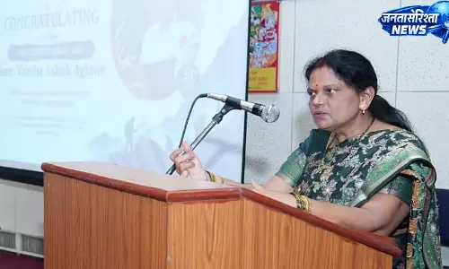 GSI की पहली महिला डायरेक्टर जनरल बनीं वर्षा अगलावे