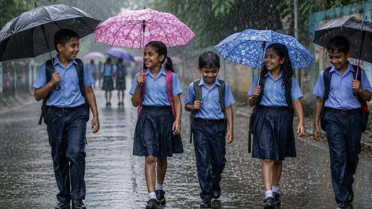 नौ जिलों में शिक्षण संस्थानों के लिए छुट्टी घोषित; एर्नाकुलम में रेड अलर्ट नौ जिलों में शिक्षण संस्थानों के लिए छुट्टी घोषित; एर्नाकुलम में रेड अलर्ट