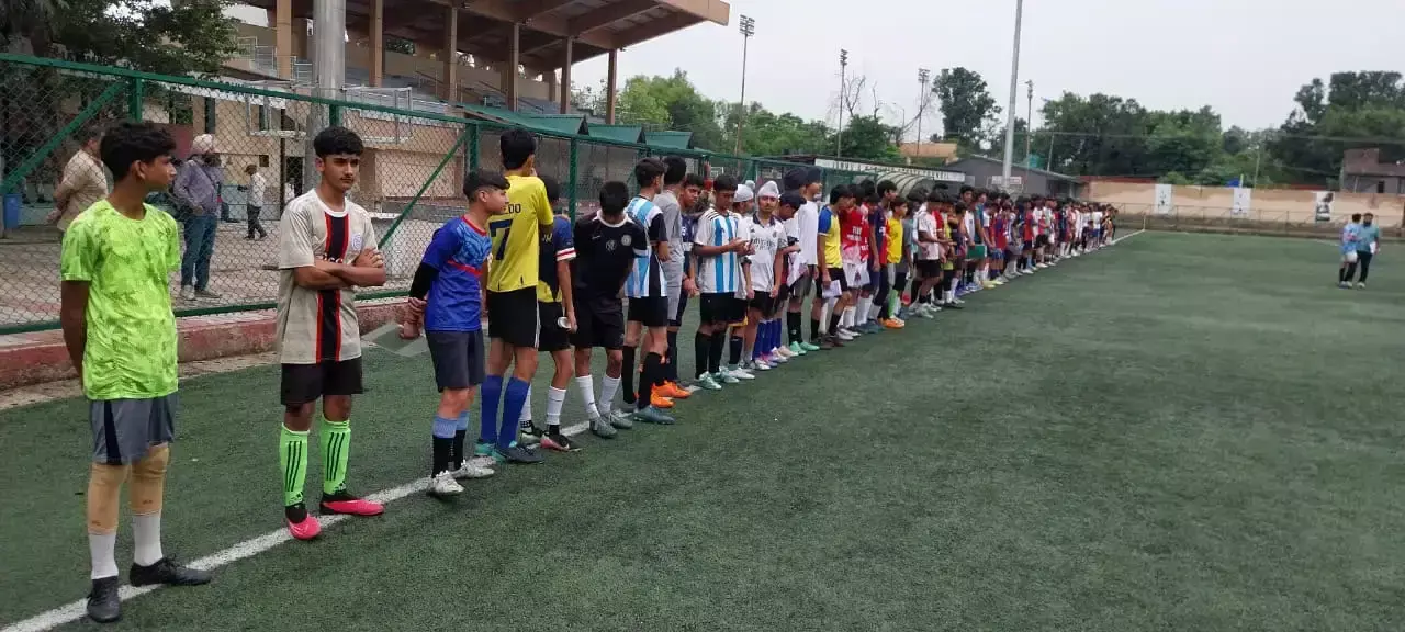 Jammu: डॉ. बी.सी. रॉय ट्रॉफी के लिए फुटबॉल ट्रायल आयोजित Jammu: डॉ. बी.सी. रॉय ट्रॉफी के लिए फुटबॉल ट्रायल आयोजित