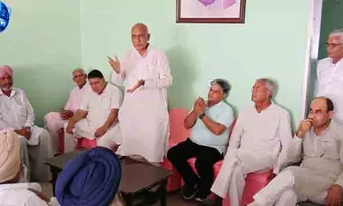 Sirsa इनेलो ने देवीलाल जयंती रैली 27 सितंबर तक टाली Sirsa इनेलो ने देवीलाल जयंती रैली 27 सितंबर तक टाली