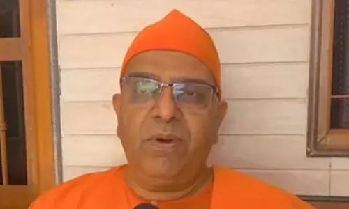 दावणगेरे के स्वामी त्यागिश्वरानंद बोले- युवा भारत का भविष्य, विवेक स्मारक देगा मार्गदर्शन, पीएम मोदी की प्रशंसा की दावणगेरे के स्वामी त्यागिश्वरानंद बोले- युवा भारत का भविष्य, विवेक स्मारक देगा मार्गदर्शन, पीएम मोदी की प्रशंसा की