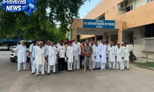 Sirsa में चोरी जांच की खामियों पर हंगामा Sirsa में चोरी जांच की खामियों पर हंगामा