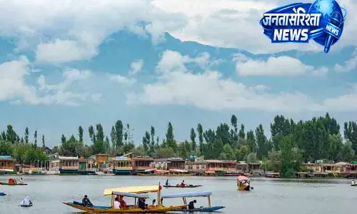 IMD ने Kashmir में और बारिश का अलर्ट जारी किया IMD ने Kashmir में और बारिश का अलर्ट जारी किया
