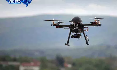 Jammu अखनूर में LoC के पास ड्रोन बरामद Jammu अखनूर में LoC के पास ड्रोन बरामद