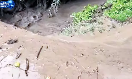 कुल्लू के शिलिंग नाले में बादल फटने से तबाही कुल्लू के शिलिंग नाले में बादल फटने से तबाही