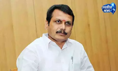 विधायक रिश्वत मामले में सेंथिल बालाजी थाने पहुंचे विधायक रिश्वत मामले में सेंथिल बालाजी थाने पहुंचे