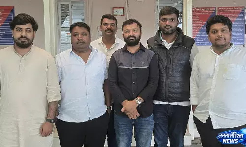 पुणे दौरे से पहले कांग्रेस नेताओं की हिरासत, यूथ कांग्रेस ने जताया विरोध पुणे दौरे से पहले कांग्रेस नेताओं की हिरासत, यूथ कांग्रेस ने जताया विरोध