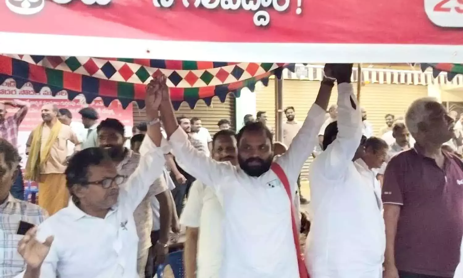 Andhra: पेपर मिल पोल ने एनडीए में दरार को उजागर किया Andhra: पेपर मिल पोल ने एनडीए में दरार को उजागर किया
