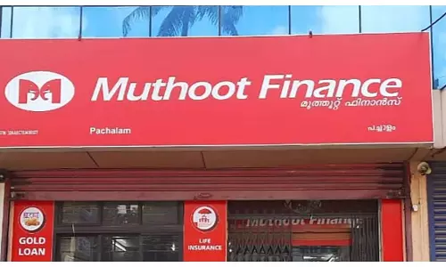 मुथूट फाइनेंस का मुनाफा 43% बढ़ा, नेट प्रॉफिट ₹2,825 करोड़ मुथूट फाइनेंस का मुनाफा 43% बढ़ा, नेट प्रॉफिट ₹2,825 करोड़