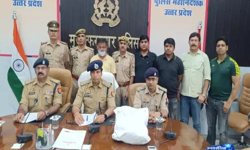गोरखपुर रेंज में पुलिसकर्मियों की जांच शुरू, गंभीर आरोपों वालों पर गिरेगी गाज गोरखपुर रेंज में पुलिसकर्मियों की जांच शुरू, गंभीर आरोपों वालों पर गिरेगी गाज