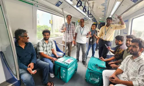 Hyderabad मेट्रो इमरजेंसी इलाज के लिए अंगों को पहुंच रही Hyderabad मेट्रो इमरजेंसी इलाज के लिए अंगों को पहुंच रही