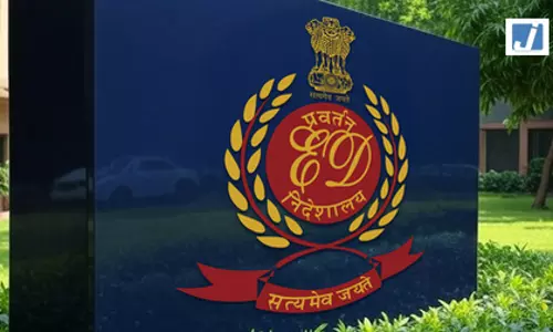 ईडी ने विदेशी नागरिकों से साइबर धोखाधड़ी के मामले में 187 करोड़ की संपत्तियां जब्त की ईडी ने विदेशी नागरिकों से साइबर धोखाधड़ी के मामले में 187 करोड़ की संपत्तियां जब्त की