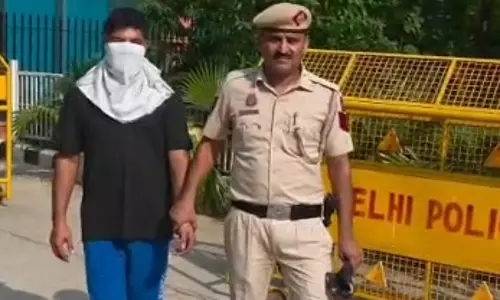 दिल्ली में फर्जी पैकिंग और मूवर्स कंपनी का भंडाफोड़, एक गिरफ्तार दिल्ली में फर्जी पैकिंग और मूवर्स कंपनी का भंडाफोड़, एक गिरफ्तार