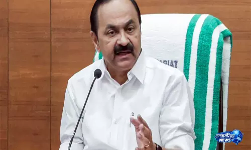 Kerala में भारी बारिश से बाढ़, 6 की मौत, 6 लापता Kerala में भारी बारिश से बाढ़, 6 की मौत, 6 लापता