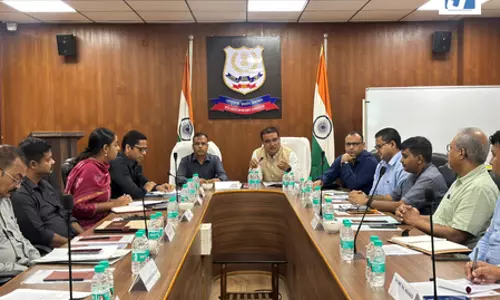 एनसीबी और अन्य एजेंसियों ने मादक पदार्थों की तस्करी के खिलाफ रणनीतियों पर चर्चा की एनसीबी और अन्य एजेंसियों ने मादक पदार्थों की तस्करी के खिलाफ रणनीतियों पर चर्चा की