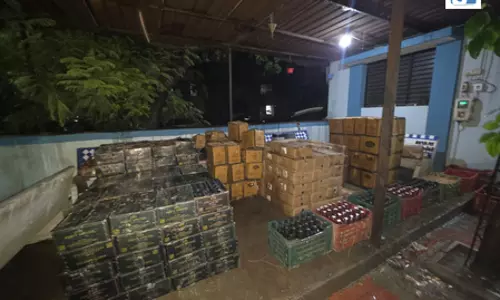 बड़ी कार्रवाई: राजधानी में 79 लाख की अवैध शराब और बीयर जब्त बड़ी कार्रवाई: राजधानी में 79 लाख की अवैध शराब और बीयर जब्त