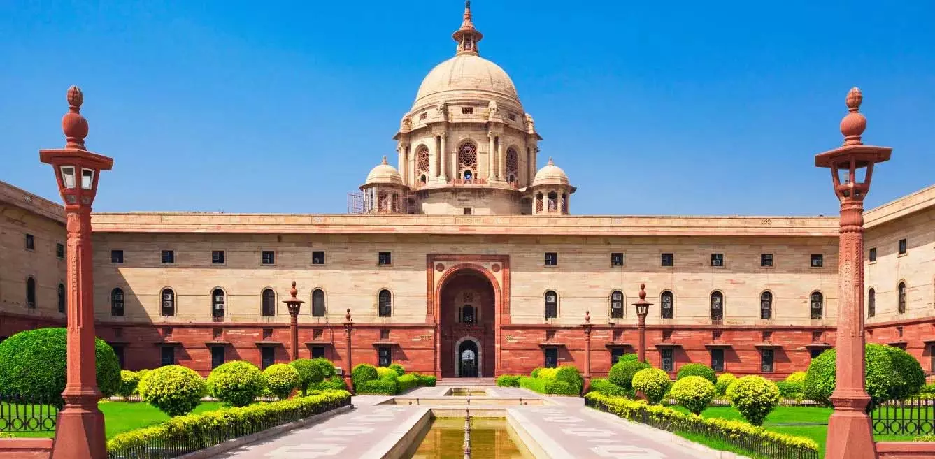 परीक्षा संशोधन बिल को राष्ट्रपति ने दी मंजूरी, अब देशभर में नया कानून लागू परीक्षा संशोधन बिल को राष्ट्रपति ने दी मंजूरी, अब देशभर में नया कानून लागू