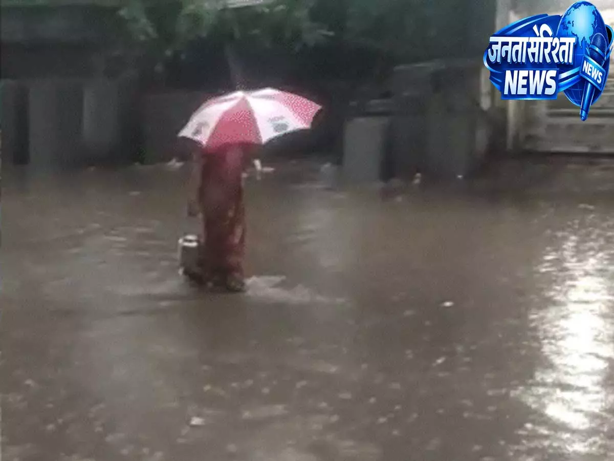 मौसम विभाग का अलर्ट: हरियाणा में 2 से 5 अगस्त तक झमाझम बारिश, आज रात से बदलेगा मौसम मौसम विभाग का अलर्ट: हरियाणा में 2 से 5 अगस्त तक झमाझम बारिश, आज रात से बदलेगा मौसम