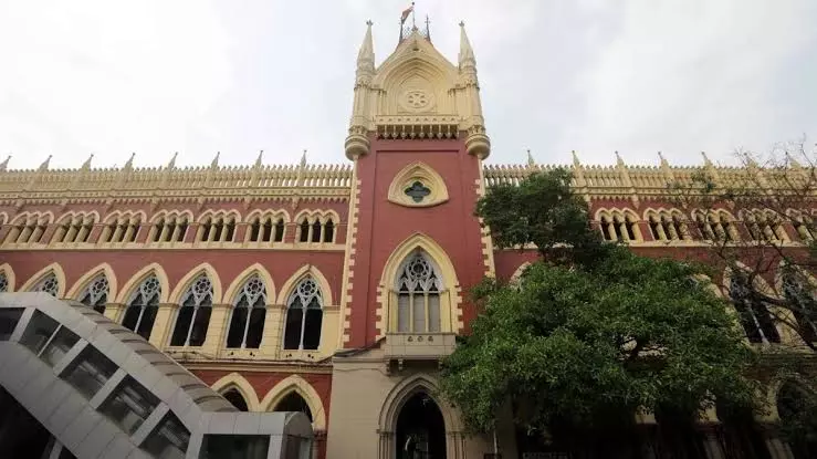 Kolkata: KMC की कार्रवाई पर हाई कोर्ट नाराज, पुनर्निर्माण के निर्देश Kolkata: KMC की कार्रवाई पर हाई कोर्ट नाराज, पुनर्निर्माण के निर्देश