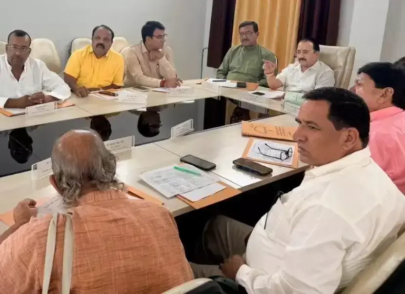 Dehradun: जन समस्याओं को लेकर ओबीसी आयोग ने की सुनवाई Dehradun: जन समस्याओं को लेकर ओबीसी आयोग ने की सुनवाई