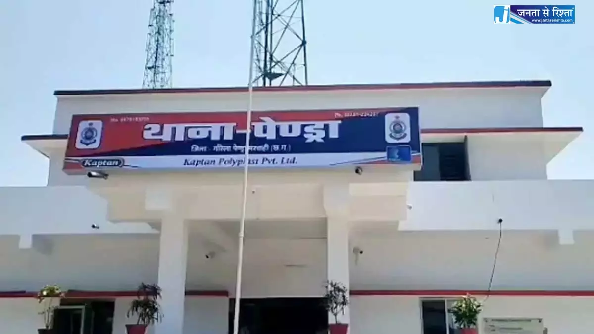 स्कॉर्पियो से किया था एक्सीडेंट, शिक्षा विभाग का कर्मचारी सस्पेंड स्कॉर्पियो से किया था एक्सीडेंट, शिक्षा विभाग का कर्मचारी सस्पेंड