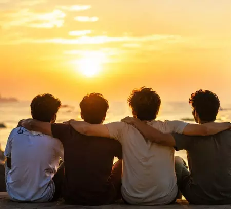 कैसे हुई फ्रेंडशिप डे की शुरुआत? जानिए इसके पीछे का दिलचस्प इतिहास कैसे हुई फ्रेंडशिप डे की शुरुआत? जानिए इसके पीछे का दिलचस्प इतिहास