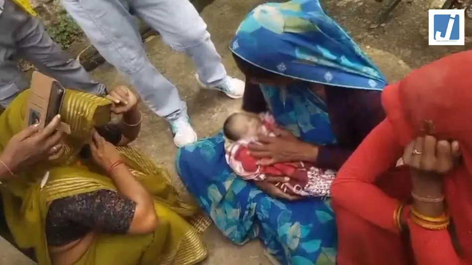 5 दिन पहले गूंजी थी किलकारी, फिर ड्रम में मिला शव: मां ने ही ले ली अपनी नवजात बच्ची की जान 5 दिन पहले गूंजी थी किलकारी, फिर ड्रम में मिला शव: मां ने ही ले ली अपनी नवजात बच्ची की जान