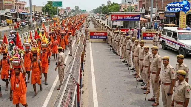 कांवड़ यात्रा को लेकर पुलिस अलर्ट, मोदीनगर को 8 सेक्टर में बांटकर तैनात किए गए जवान कांवड़ यात्रा को लेकर पुलिस अलर्ट, मोदीनगर को 8 सेक्टर में बांटकर तैनात किए गए जवान