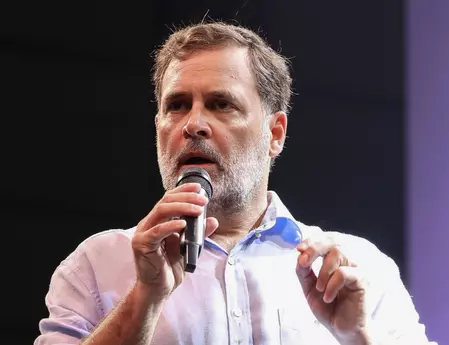 कुलगाम हमले की कांग्रेस ने की निंदा, राहुल गांधी बोले- आतंकियों पर हो सख्त कार्रवाई, मिले कड़ी से कड़ी सजा कुलगाम हमले की कांग्रेस ने की निंदा, राहुल गांधी बोले- आतंकियों पर हो सख्त कार्रवाई, मिले कड़ी से कड़ी सजा