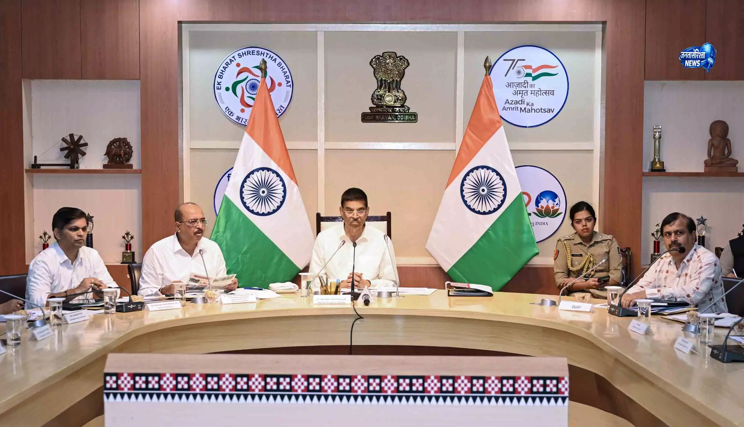 Bhubaneswar खाने के तेल के आयात पर निर्भरता कम करें: गवर्नर Bhubaneswar खाने के तेल के आयात पर निर्भरता कम करें: गवर्नर