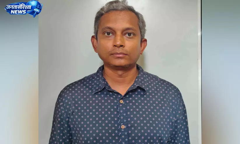 KSRTC ड्राइवर से मारपीट के आरोप में स्कूटर सवार गिरफ्तार, चेंगन्नूर में हुई थी घटना KSRTC ड्राइवर से मारपीट के आरोप में स्कूटर सवार गिरफ्तार, चेंगन्नूर में हुई थी घटना