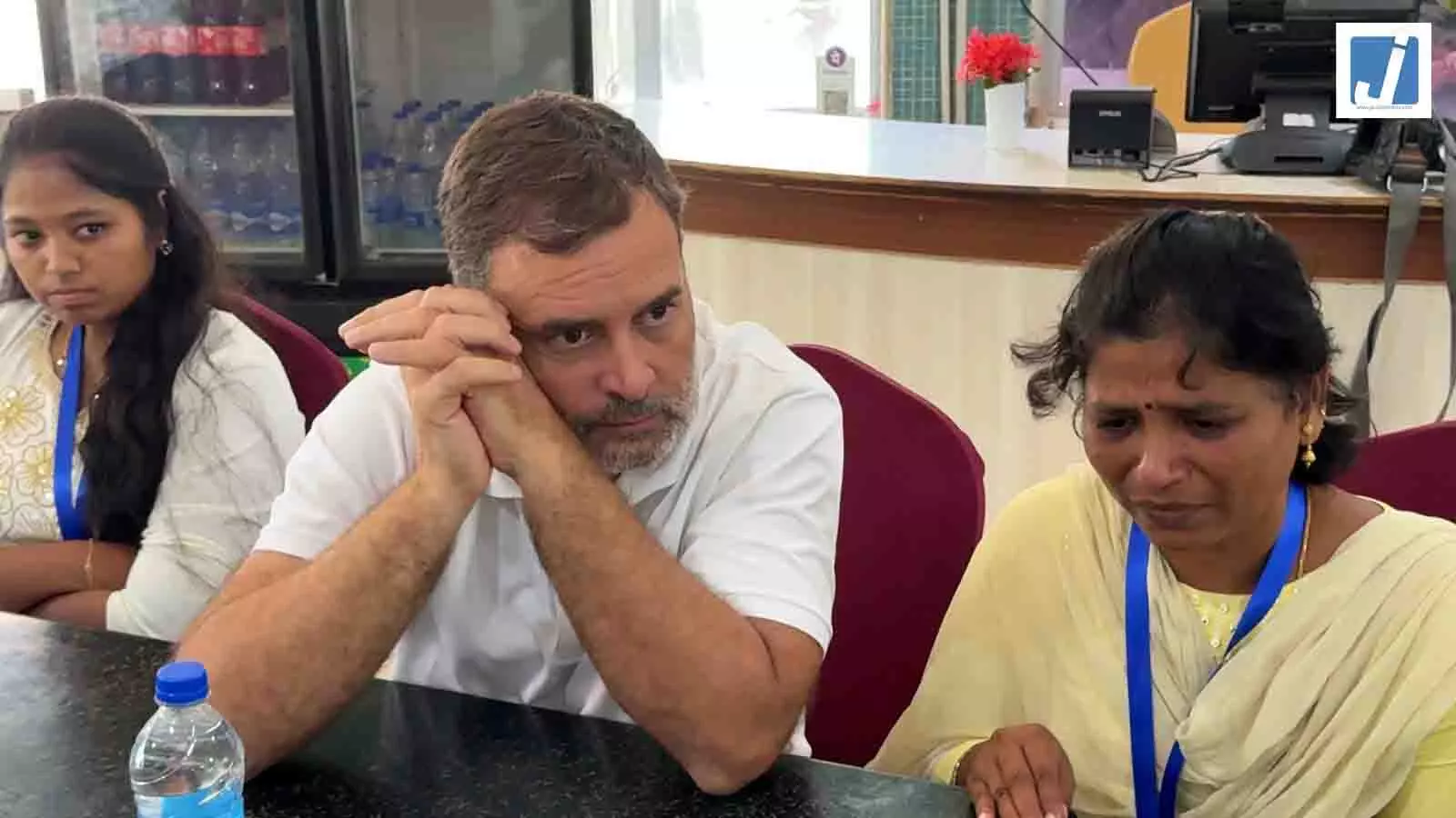 भारत के छात्रों को प्रधानमंत्री की क्षमा की ज़रूरत नहीं...PM मोदी पर भड़के राहुल गांधी भारत के छात्रों को प्रधानमंत्री की क्षमा की ज़रूरत नहीं...PM मोदी पर भड़के राहुल गांधी