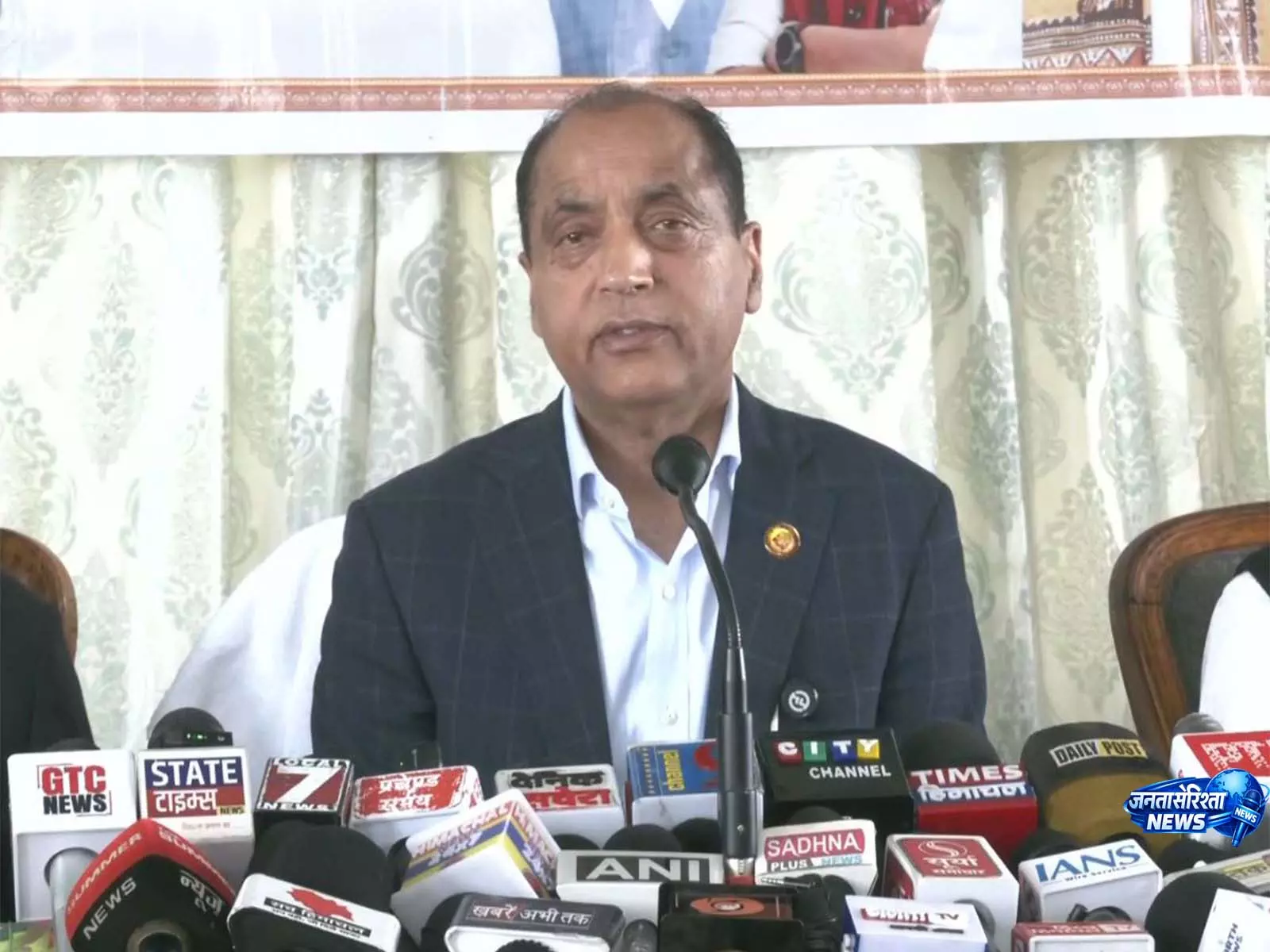 जयराम ठाकुर का हिमाचल सरकार पर बड़ा आरोप जयराम ठाकुर का हिमाचल सरकार पर बड़ा आरोप