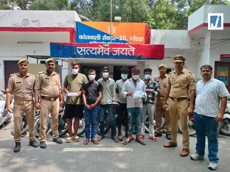 दोपहिया वाहन चोरी करने वाले अंतरराज्यीय गिरोह का पर्दाफाश, 6 आरोपी गिरफ्तार दोपहिया वाहन चोरी करने वाले अंतरराज्यीय गिरोह का पर्दाफाश, 6 आरोपी गिरफ्तार