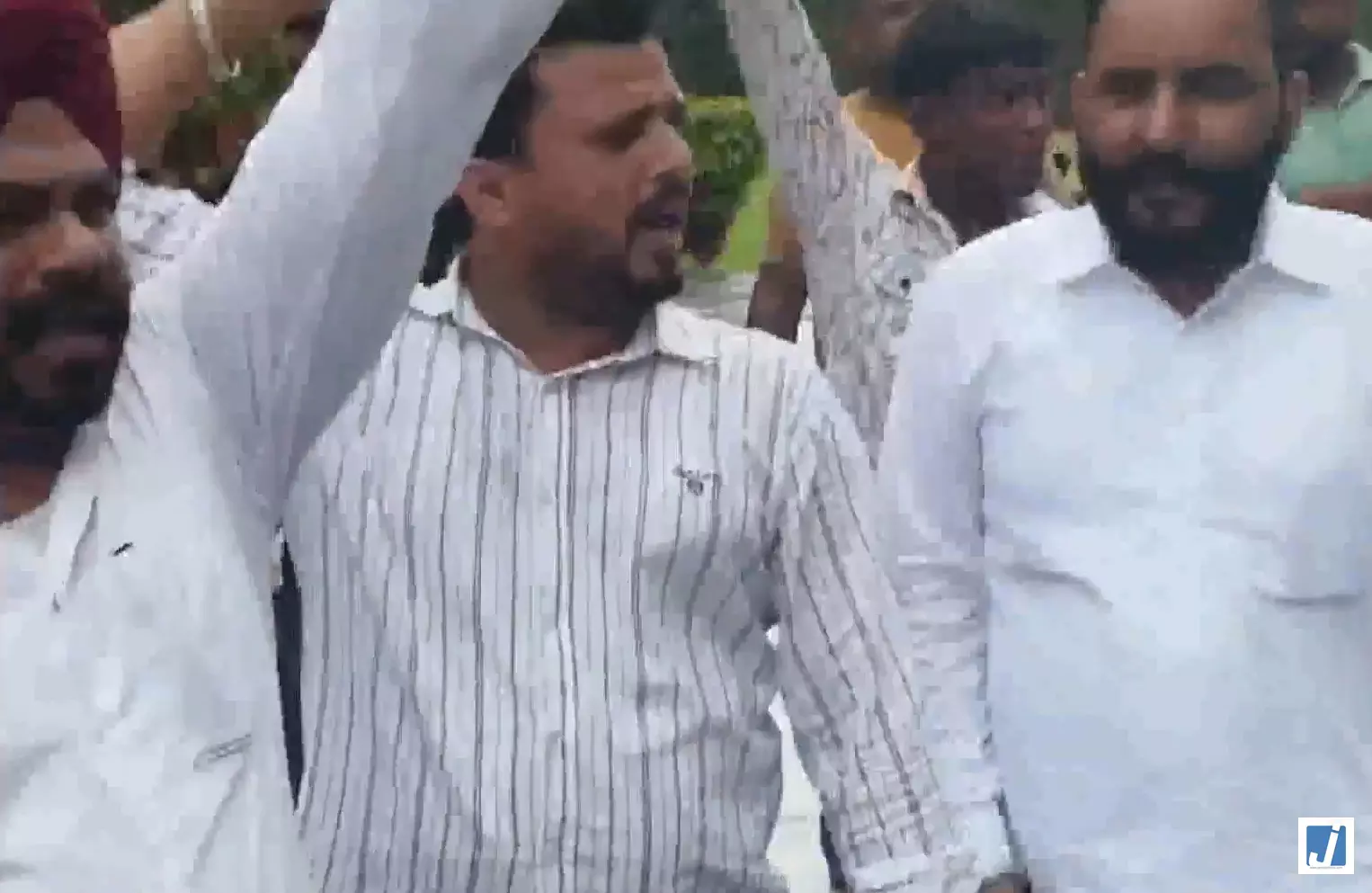 संगरूर कांग्रेस कार्यक्रम में चन्नी के समर्थन में लगे नारे, भूपेश बघेल के खिलाफ भी उठी आवाज संगरूर कांग्रेस कार्यक्रम में चन्नी के समर्थन में लगे नारे, भूपेश बघेल के खिलाफ भी उठी आवाज