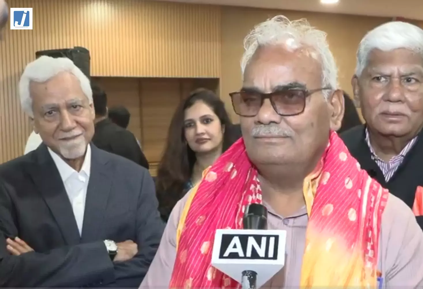 पेपर लीक विरोधी बिल पर बोले मदन दिलावर, कहा- सख्त कानून से रुकेगी नकल माफिया की गतिविधियां पेपर लीक विरोधी बिल पर बोले मदन दिलावर, कहा- सख्त कानून से रुकेगी नकल माफिया की गतिविधियां