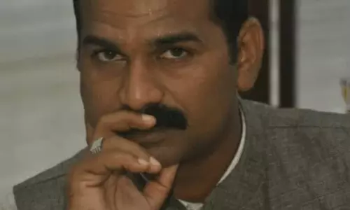 सरकारी काम में बाधा पहुंचाने के मामले में दमन दीव के सांसद और पूर्व जिला पंचायत अध्यक्ष को दो-दो साल की सजा सरकारी काम में बाधा पहुंचाने के मामले में दमन दीव के सांसद और पूर्व जिला पंचायत अध्यक्ष को दो-दो साल की सजा