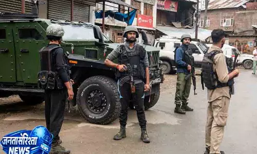 Kulgam हमले के बाद सुरक्षा बलों का बड़ा अभियान Kulgam हमले के बाद सुरक्षा बलों का बड़ा अभियान