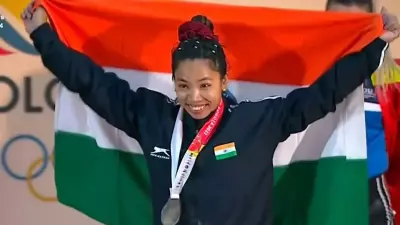मीराबाई चानू के सम्मान की मांग, केंद्रीय मंत्री ने अर्जुन पुरस्कार 2026 के लिए किया नामांकन मीराबाई चानू के सम्मान की मांग, केंद्रीय मंत्री ने अर्जुन पुरस्कार 2026 के लिए किया नामांकन