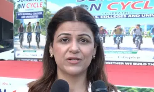 दिल्ली में युवाओं को फिटनेस और नशामुक्ति का संदेश देने के लिए निकाली गई साइकिल रैली दिल्ली में युवाओं को फिटनेस और नशामुक्ति का संदेश देने के लिए निकाली गई साइकिल रैली